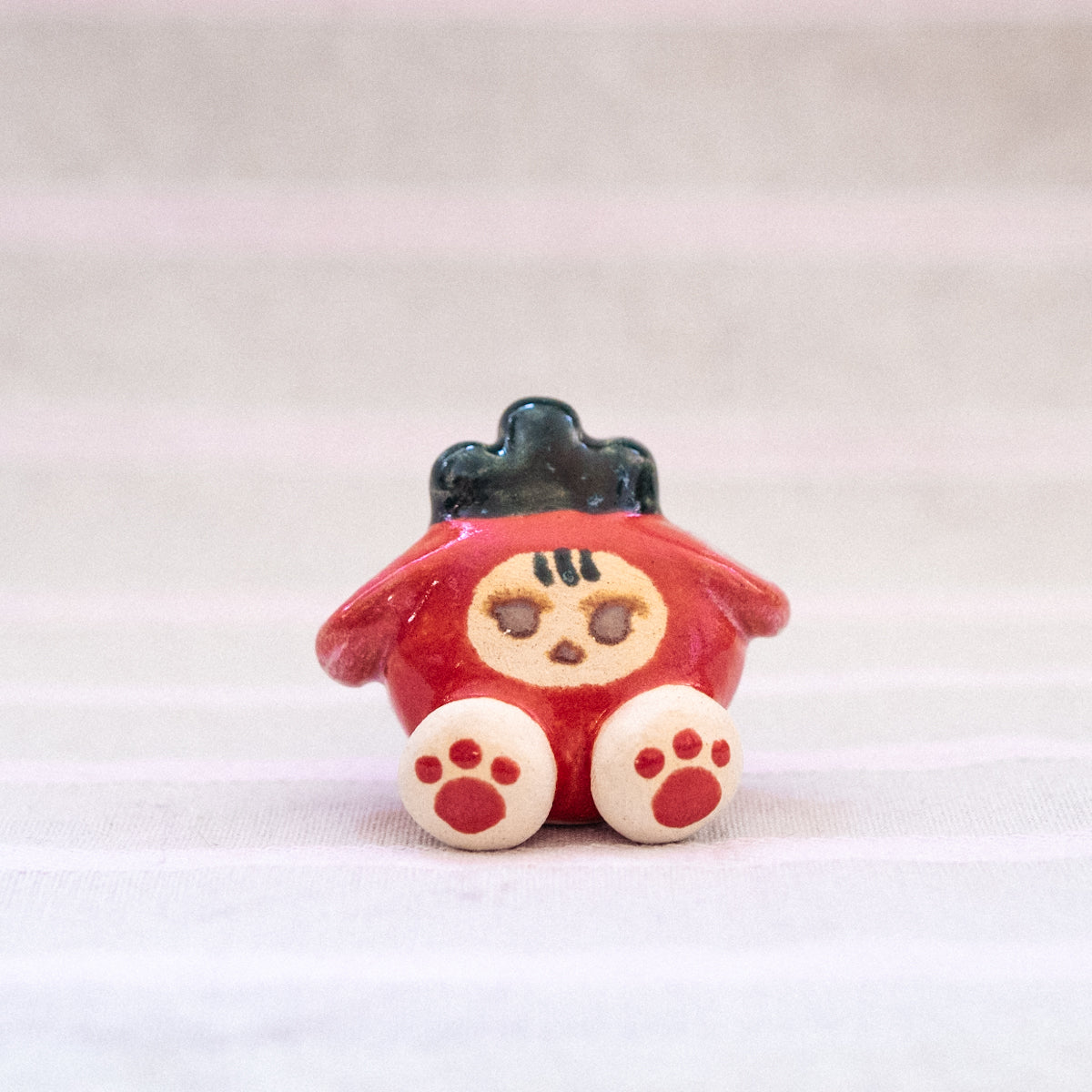 strawberrydog · figurine